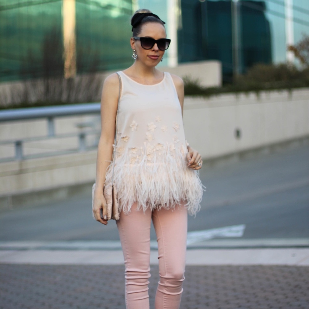 Floral/feather top